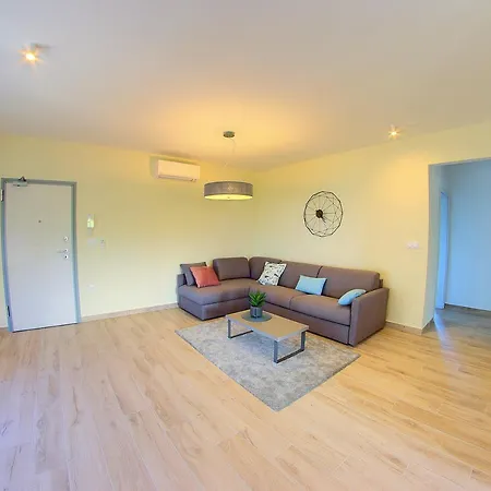 Apartment Modo *